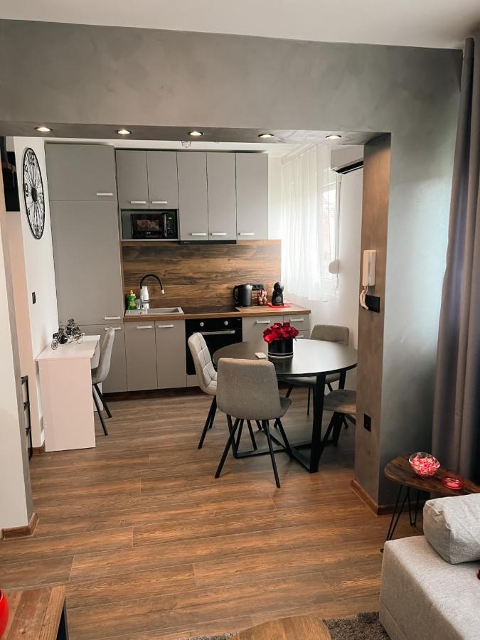 Apartamento Vinkovci 1 Exterior foto