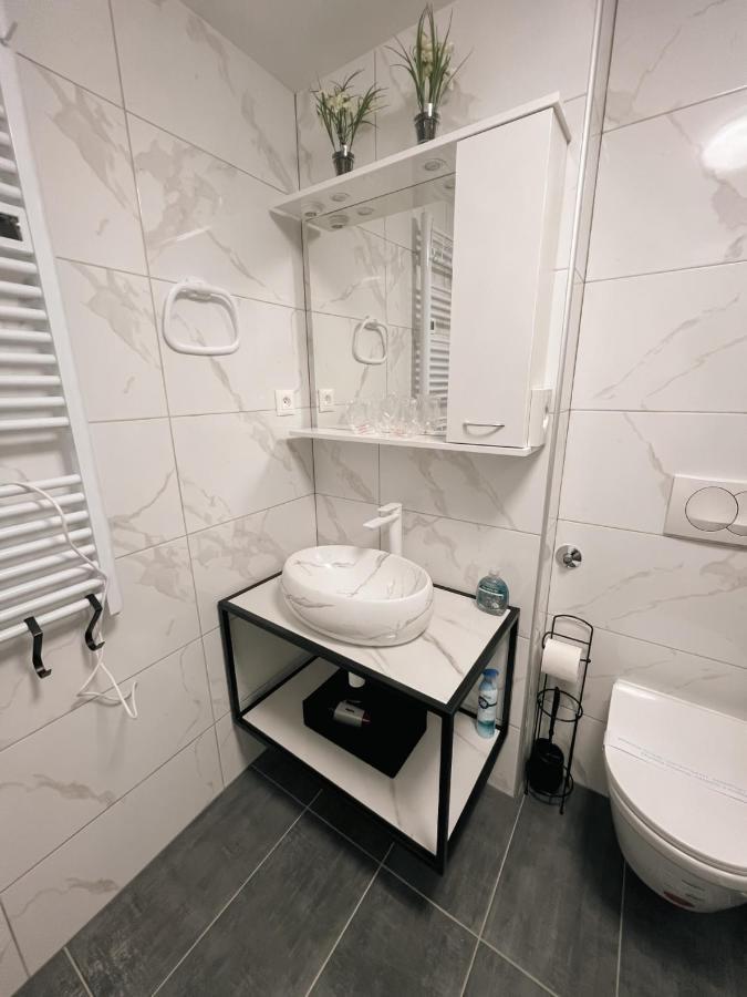 Apartamento Vinkovci 1 Exterior foto
